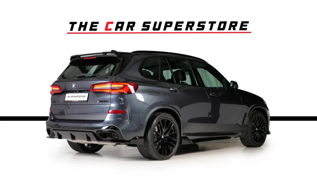 BMW X5 M50i Image