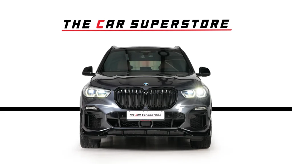 BMW X5 M50i Image