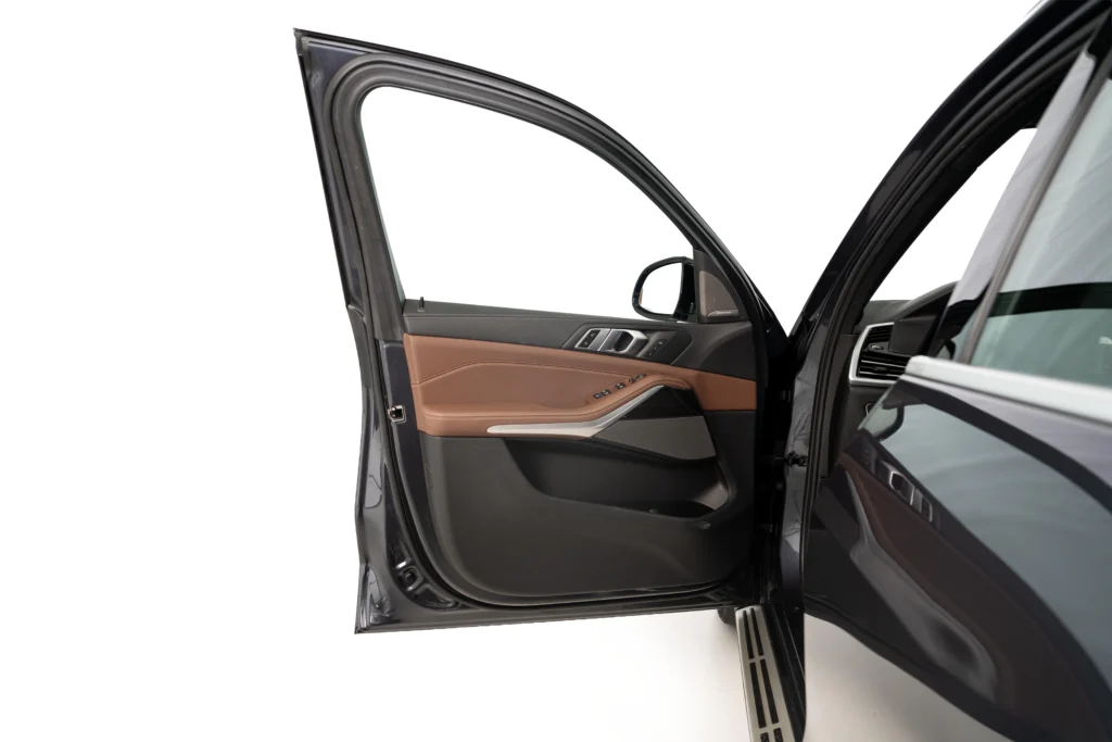 BMW X5 40i X-Drive Image