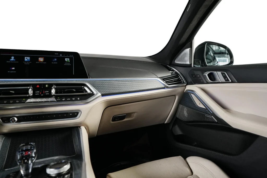 BMW X6 M50i – Image 10