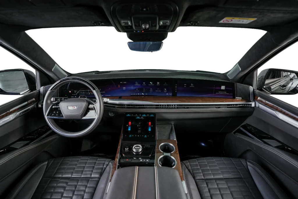 Cadillac Escalade ESV Image