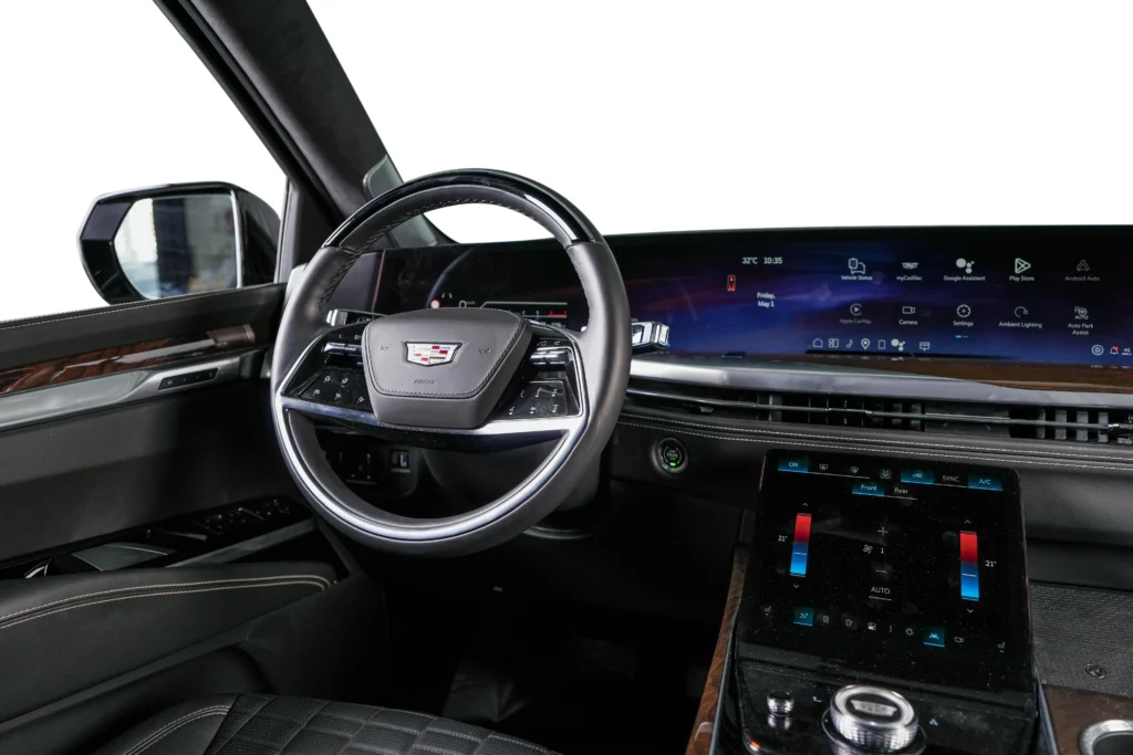 Cadillac Escalade ESV Image