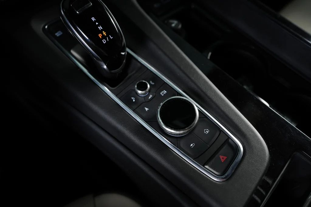 Cadillac Escalade – Image 14