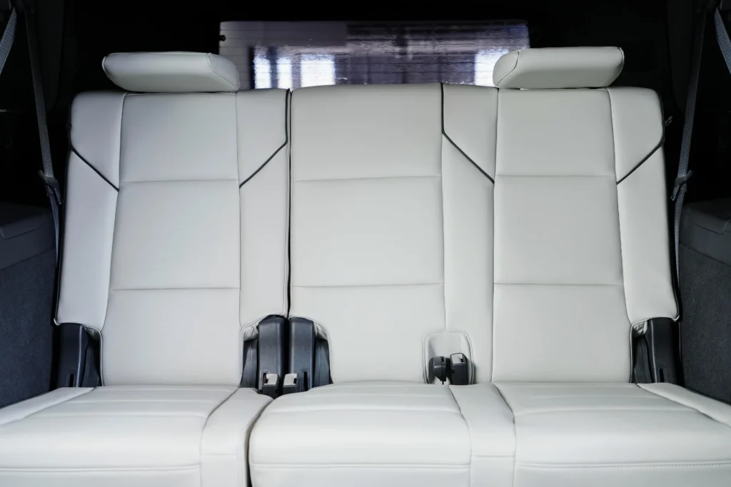 Cadillac Escalade – Image 18