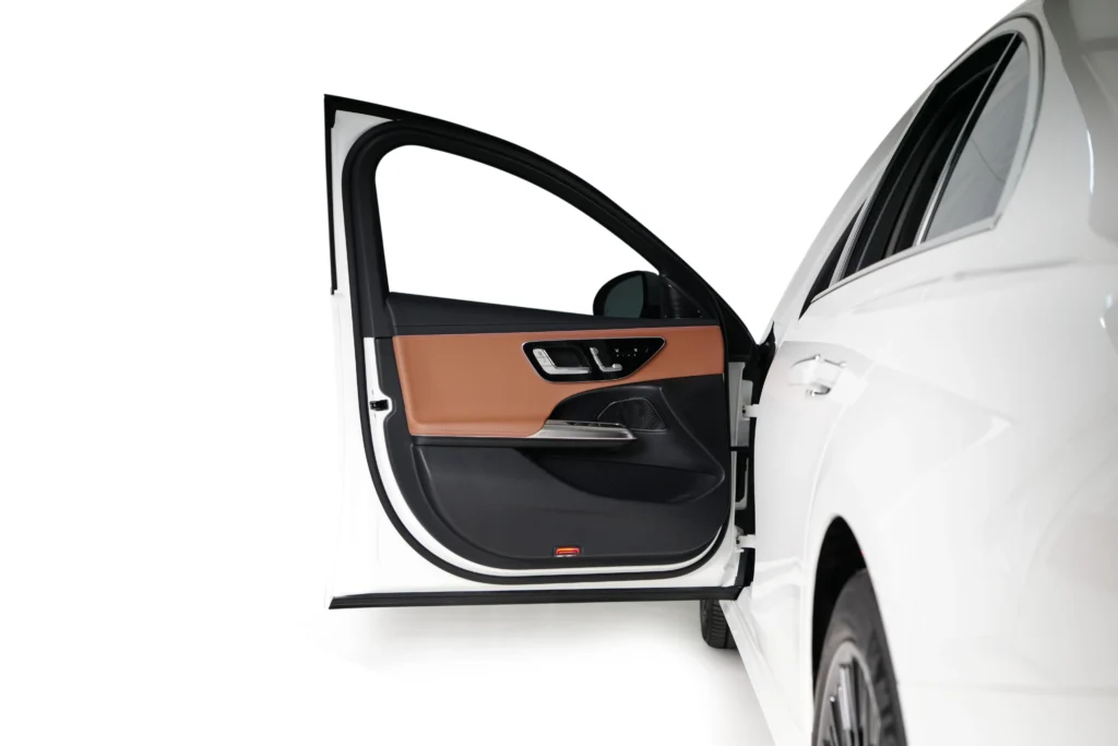 Mercedes Benz E200 Image