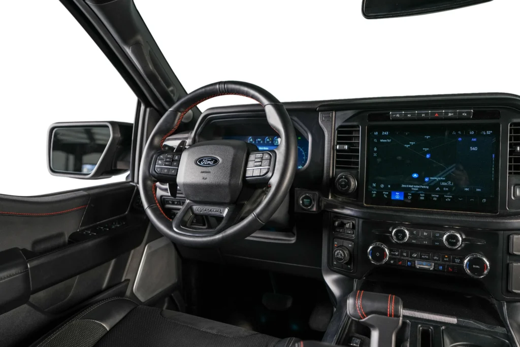 Ford F-150 Raptor Performance – Image 10
