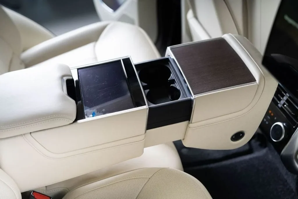 RANGE ROVER VOGUE P530 AUTOBIOGRAPHY Image