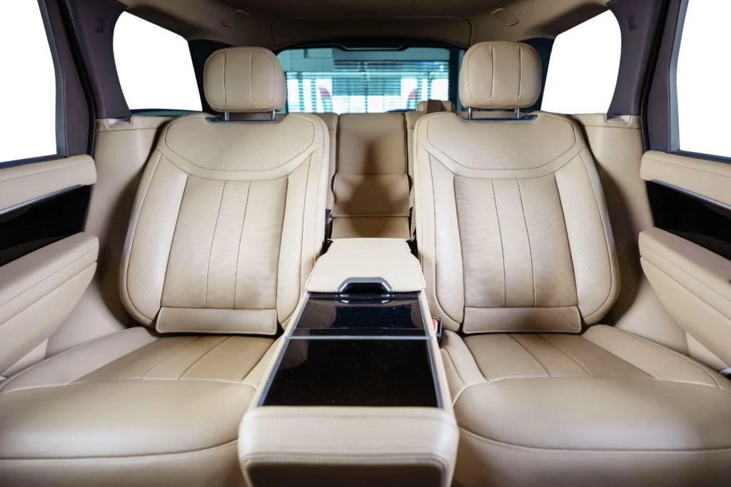 Land Rover Range Rover P530 Autobiography Image