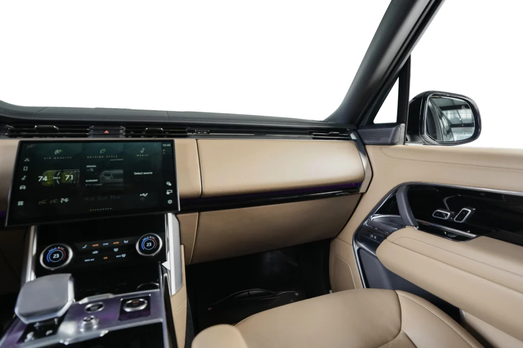 Land Rover Range Rover P530 Autobiography Image