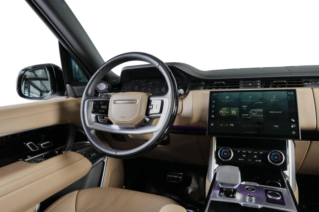 Land Rover Range Rover P530 Autobiography Image