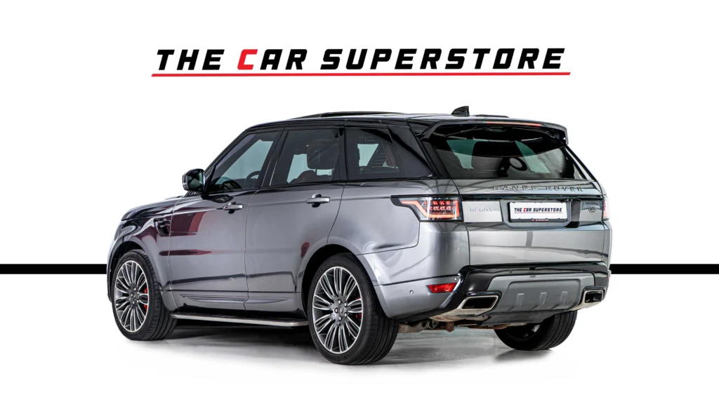 Range Rover Sport V8 Dynamic Image