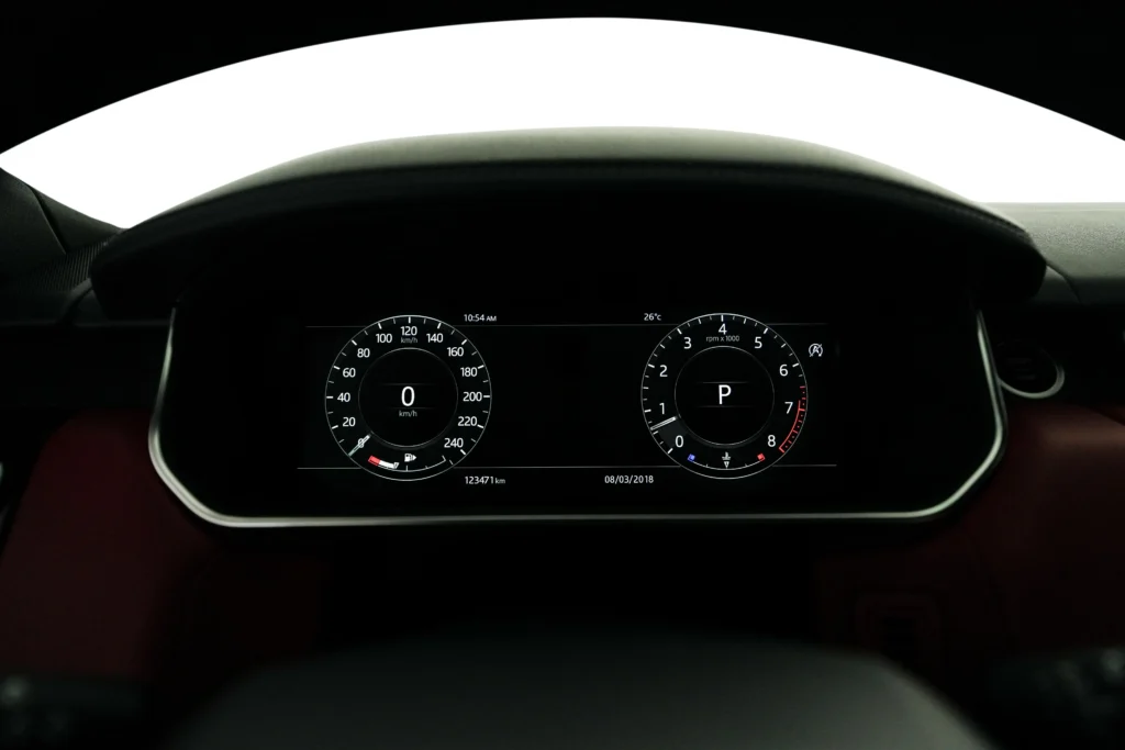 Land Rover Range Rover Sport HSE Dynamic Image