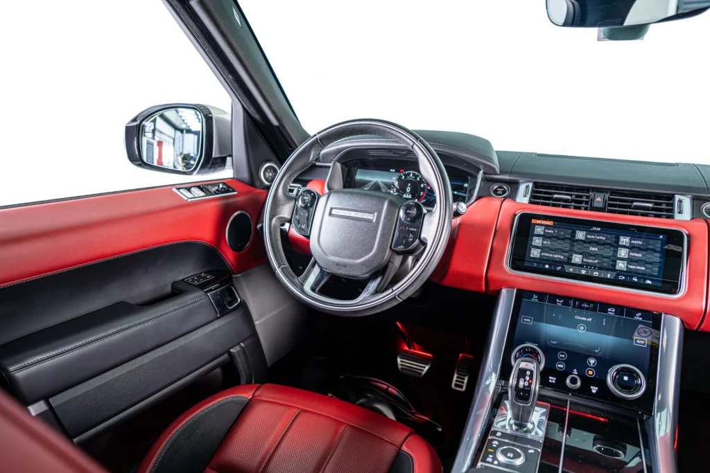 Range Rover Sport HSE Dynamic Image