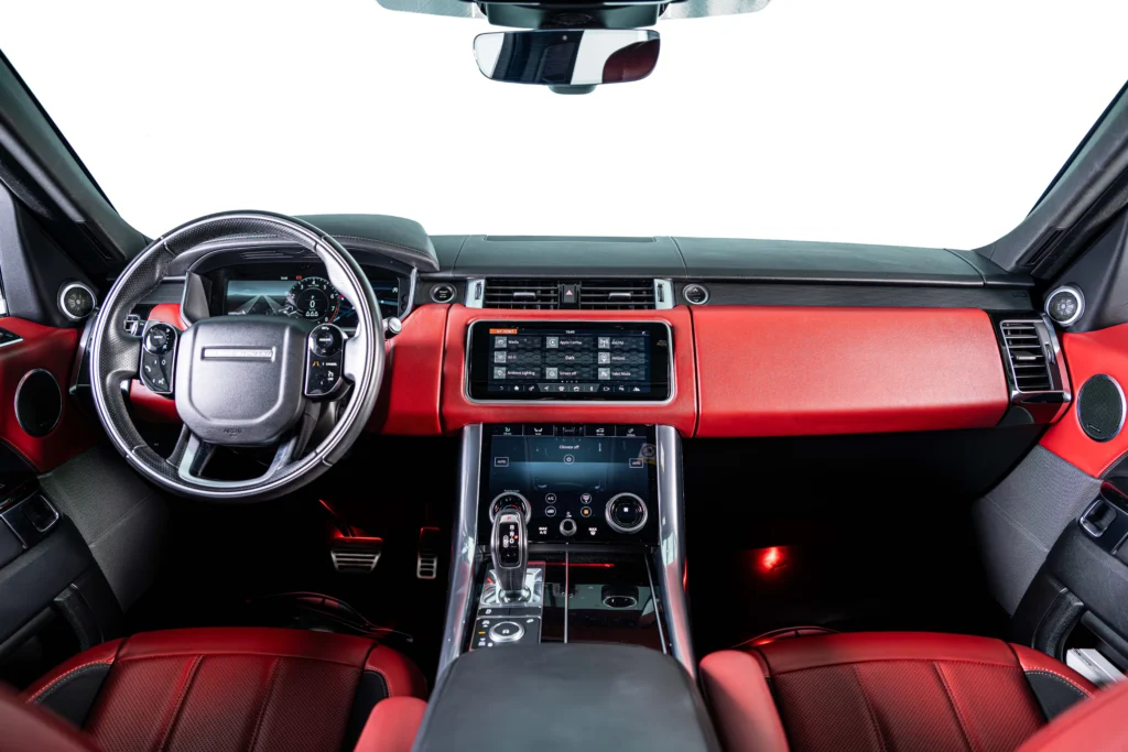 Range Rover Sport HSE Dynamic Image