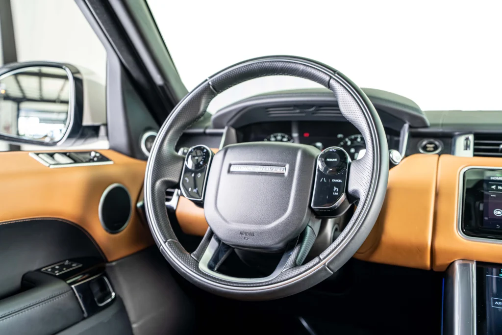 Range Rover Sport HSE Dynamic Image