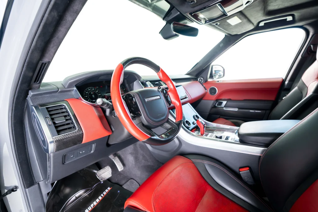 Range Rover Sport SVR Ultimate Edition Image