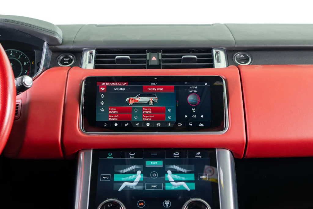 Range Rover Sport SVR Ultimate Edition Image