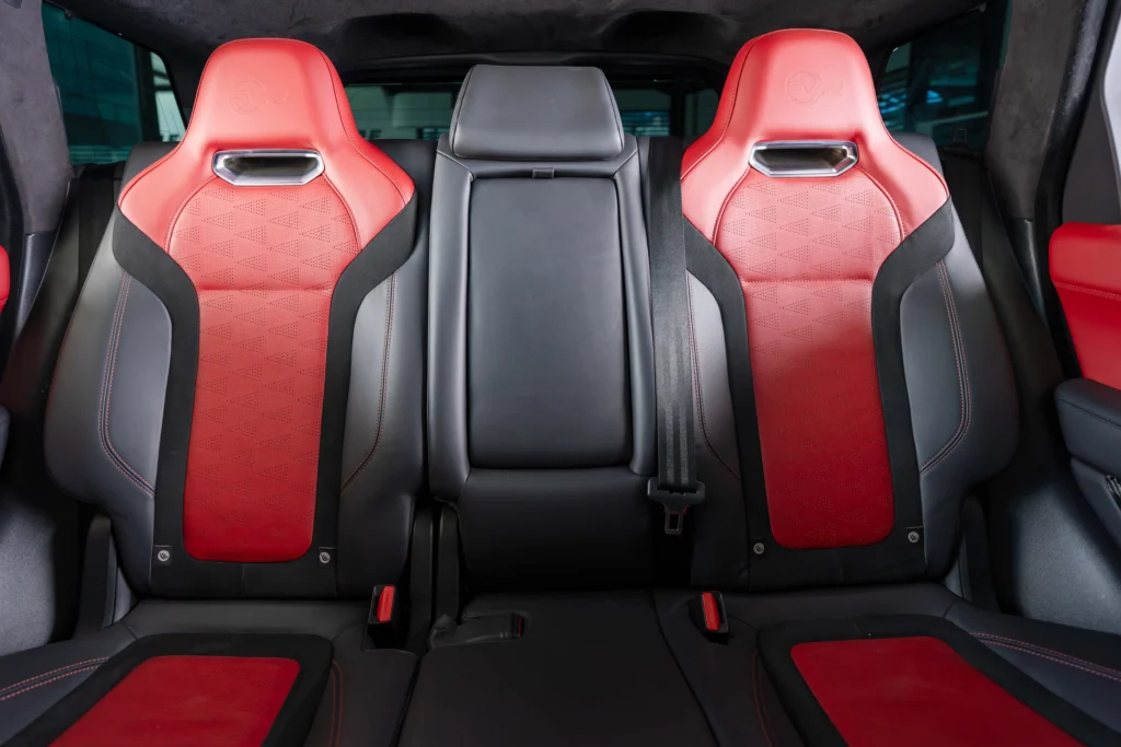 Range Rover Sport SVR Ultimate Edition Image
