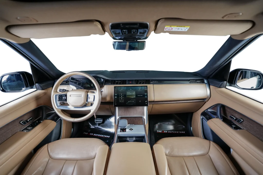 Land Rover Range Rover P530 HSE Image