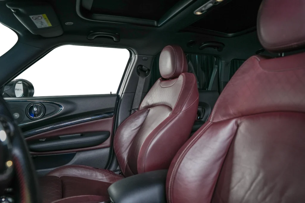 MINI CLUBMAN COOPER S JCW Image