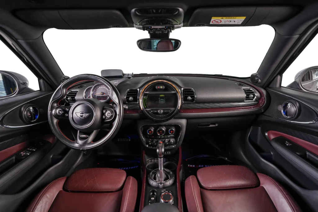 MINI CLUBMAN COOPER S JCW Image