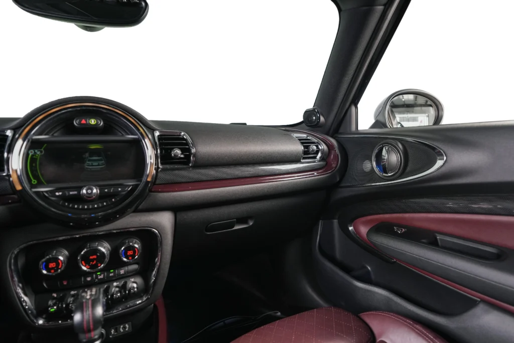 MINI CLUBMAN COOPER S JCW Image