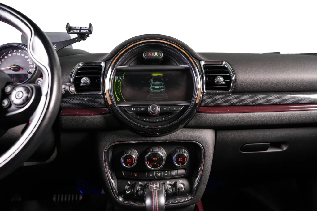 MINI CLUBMAN COOPER S JCW Image