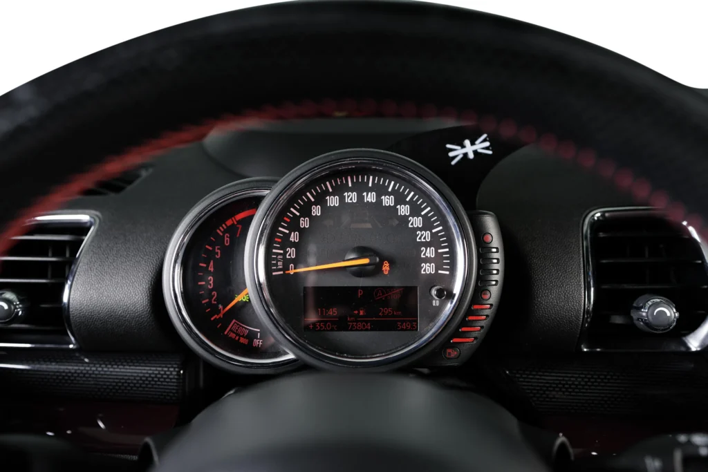 MINI CLUBMAN COOPER S JCW Image