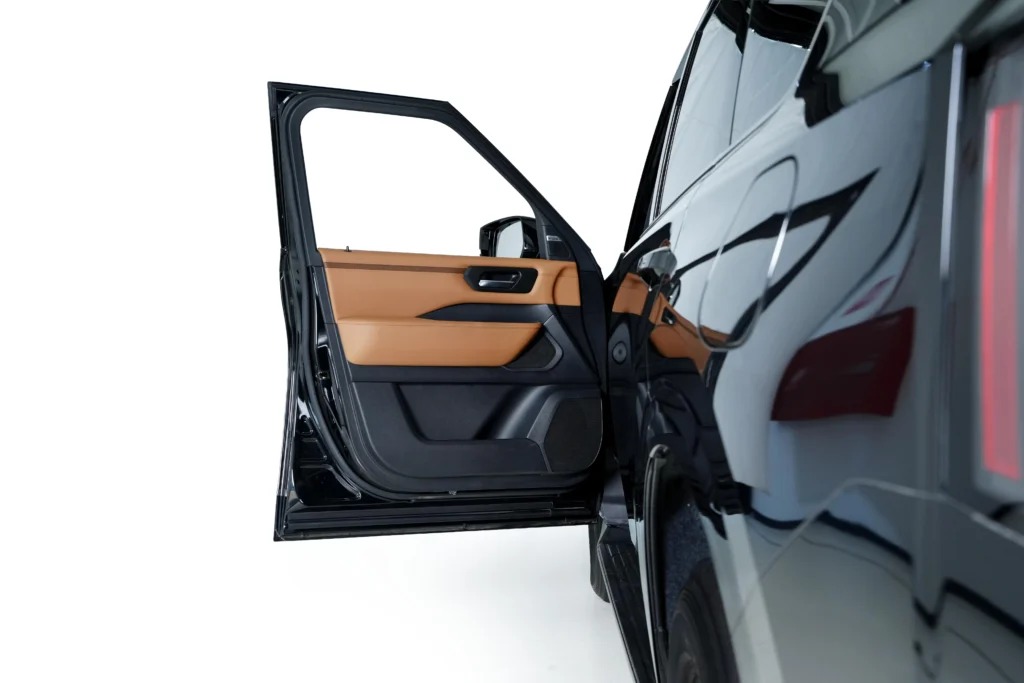 Nissan Patrol SE Titanium Image