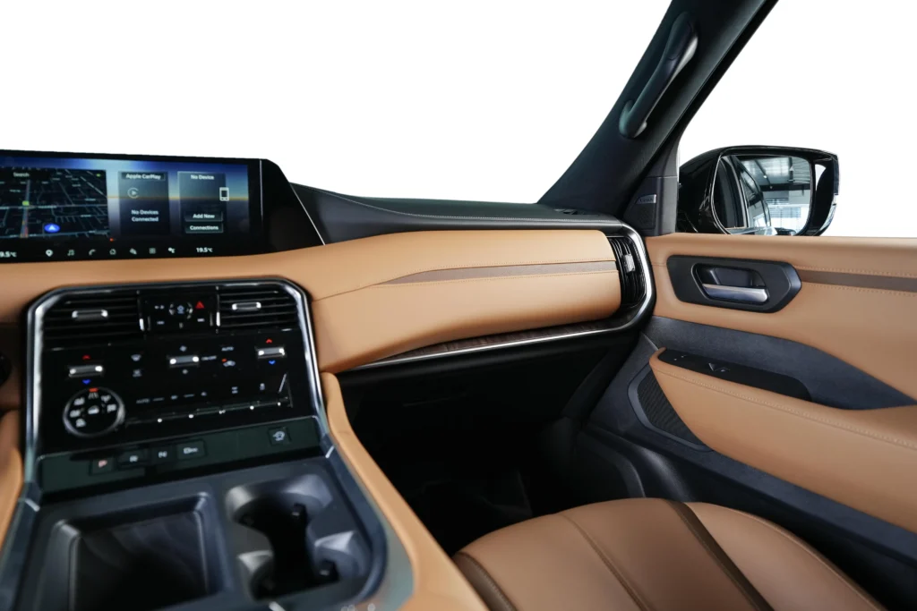 Nissan Patrol SE Titanium Image