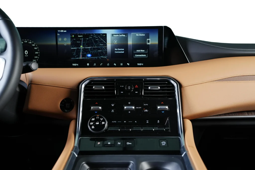 Nissan Patrol SE Titanium Image