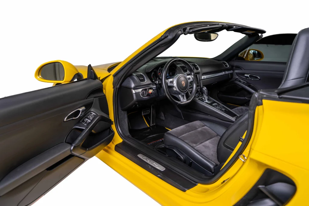 Porsche Boxster Image