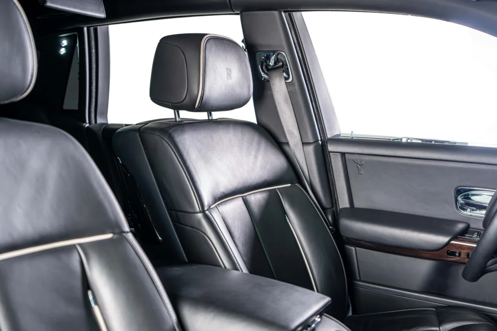 Rolls Royce Phantom Image