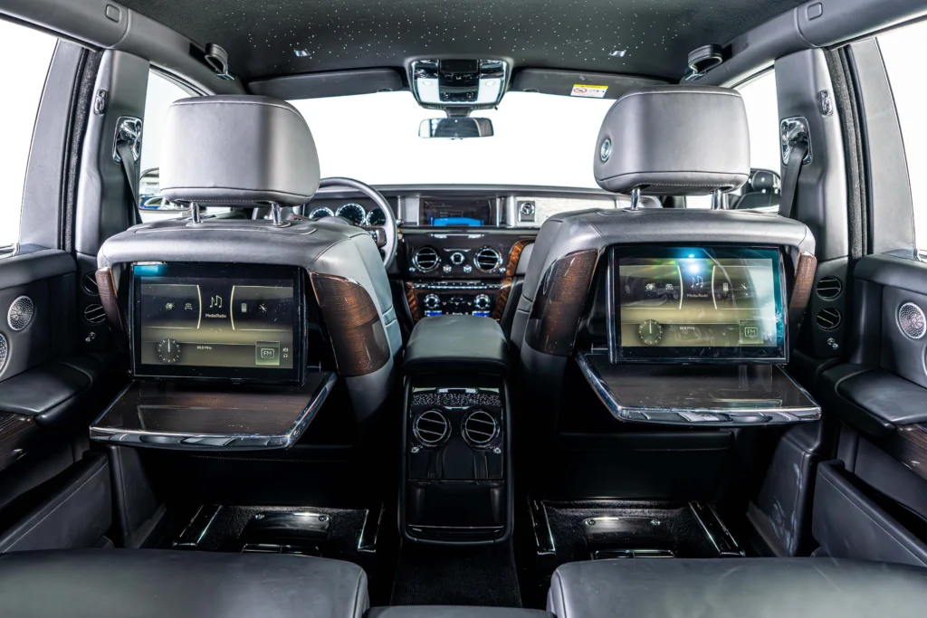 Rolls Royce Phantom Image