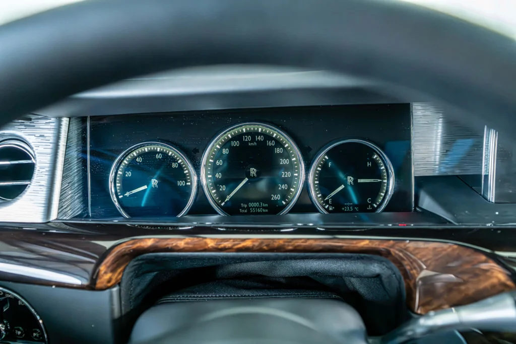 Rolls Royce Phantom Image