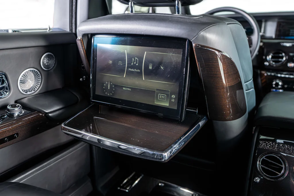 Rolls Royce Phantom Image