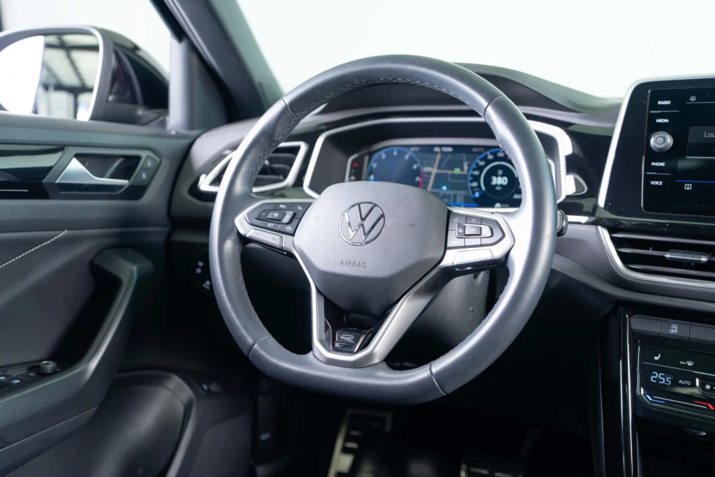 Volkswagen T-Roc R-Line Image