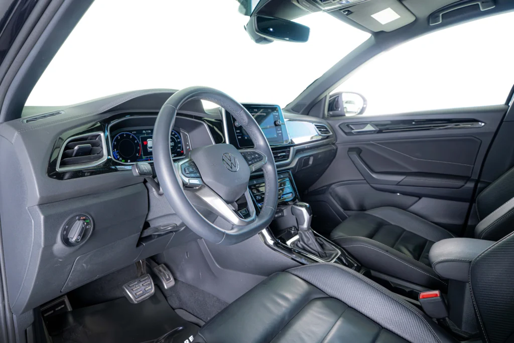 Volkswagen T-Roc R-Line Image