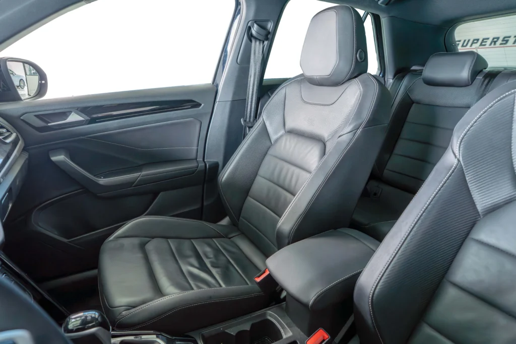 Volkswagen T-Roc R-Line Image