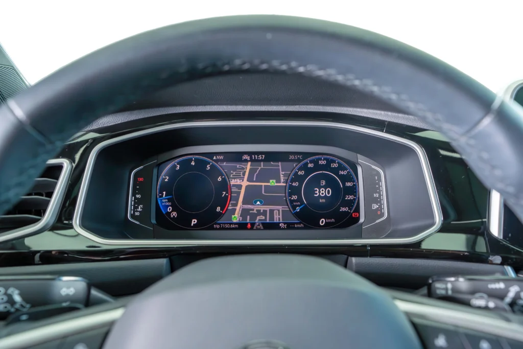 Volkswagen T-Roc R-Line Image