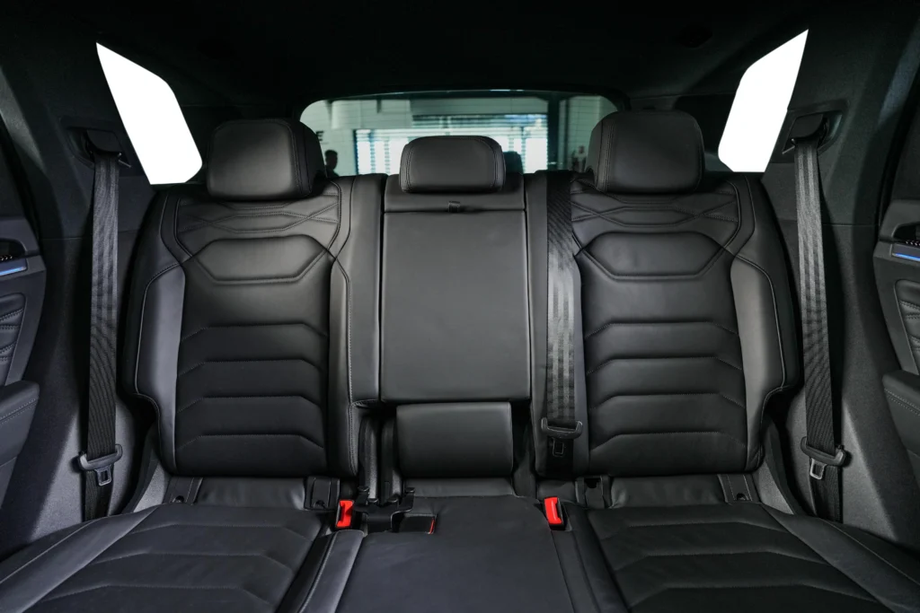 Volkswagen Touareg R-Line Image