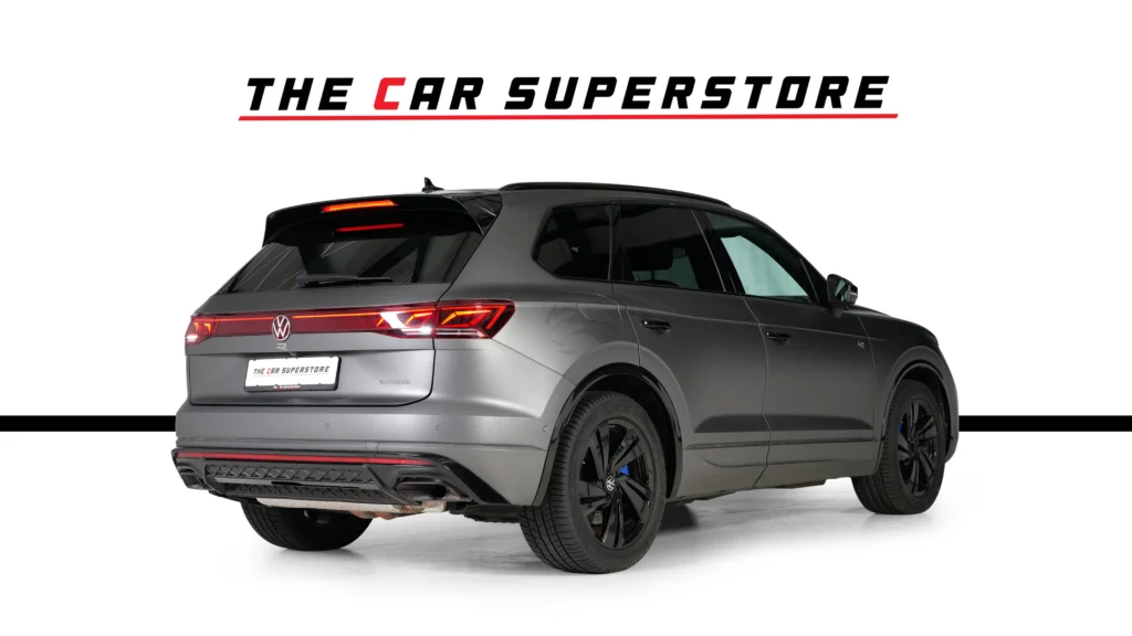 Volkswagen Touareg R-Line Image