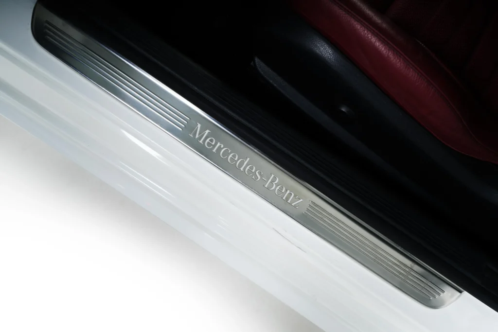 Mercedes-Benz C200 Image