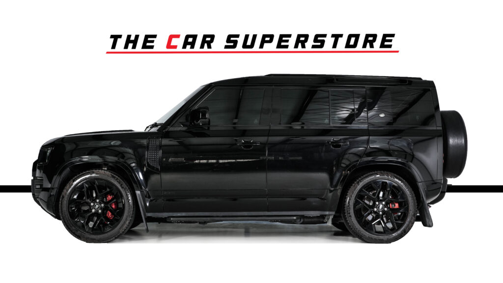 Land Rover Defender 110 P400 X Dynamic Image