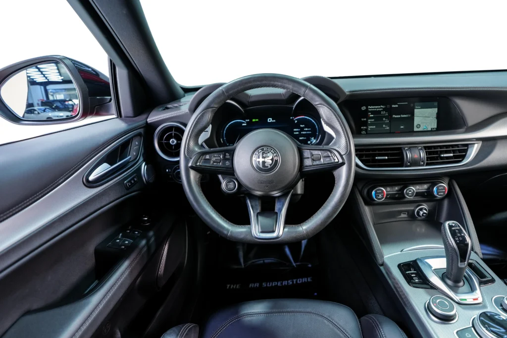 Alfa Romeo Stelvio Veloce Image