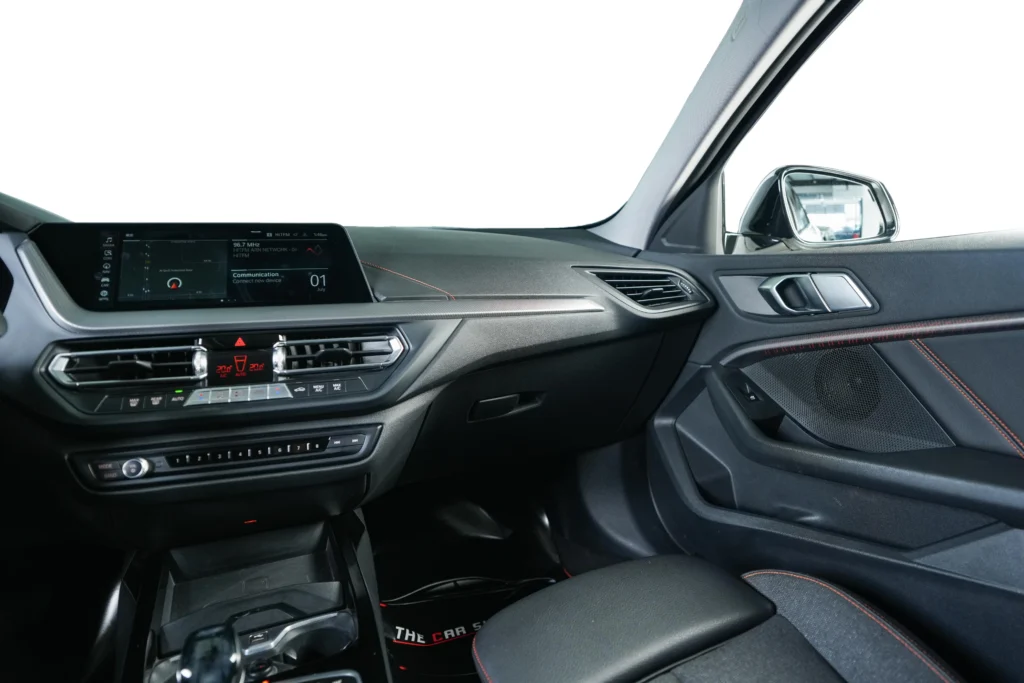 BMW 120 Image