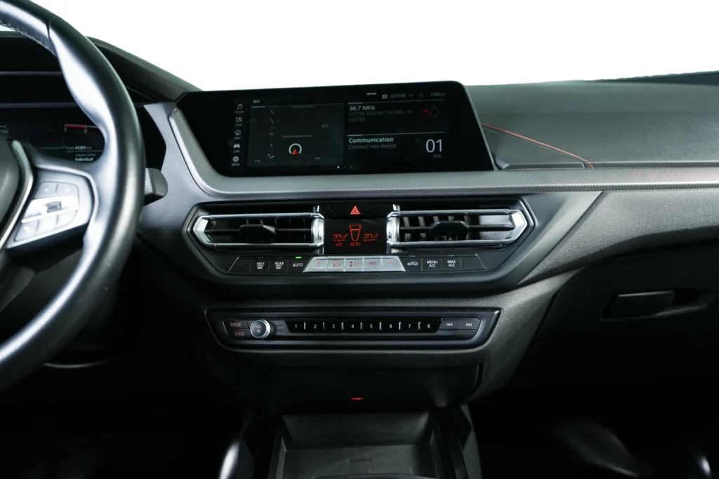 BMW 120 Image