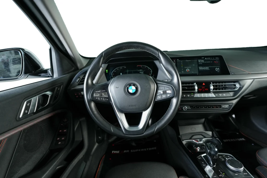 BMW 120 Image