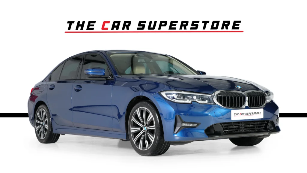 BMW 320i Luxury Image
