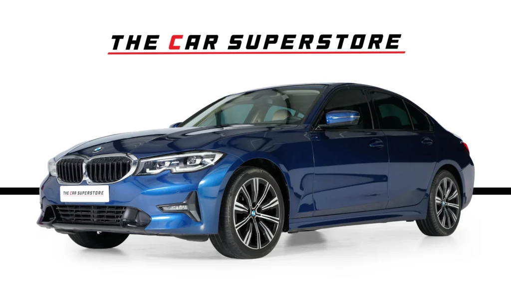 BMW 320i Luxury Image